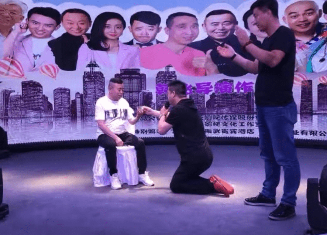 原创继小沈龙散打哥后魏三直播间力挺恩师潘长江作为弟子我相信他