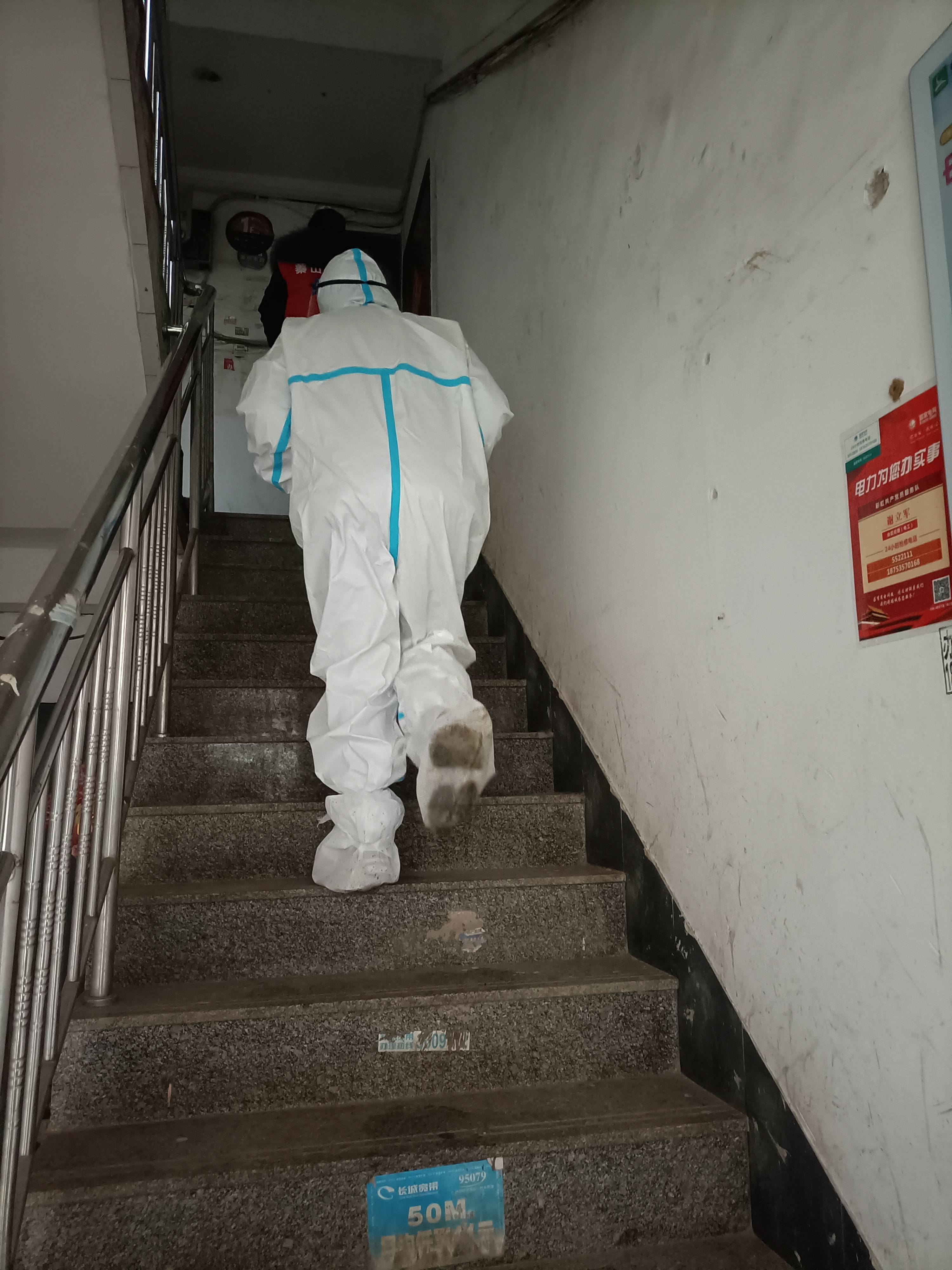 为抗疫工作出点力是人生路上的一点精彩
