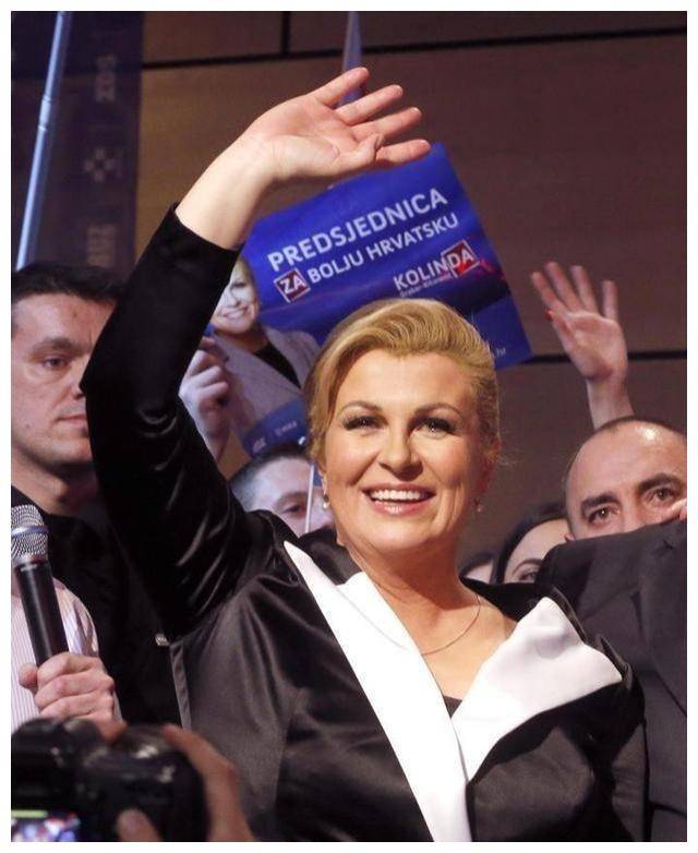 原创首个独立出南斯拉夫的国家总统是个美女现在国家富得流油