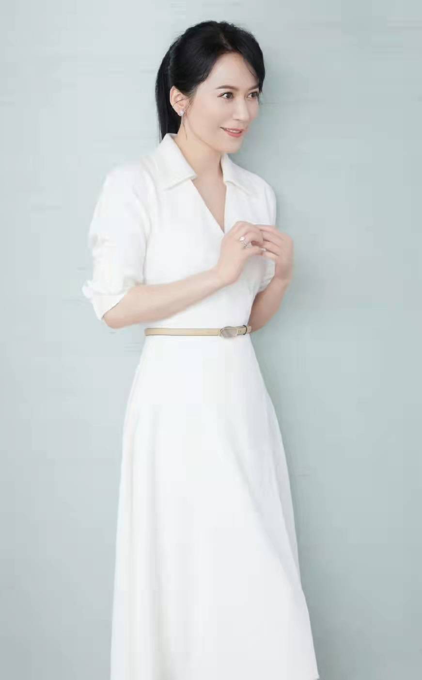 惊鸿仙子俞飞鸿在参加一项代言活动时就穿