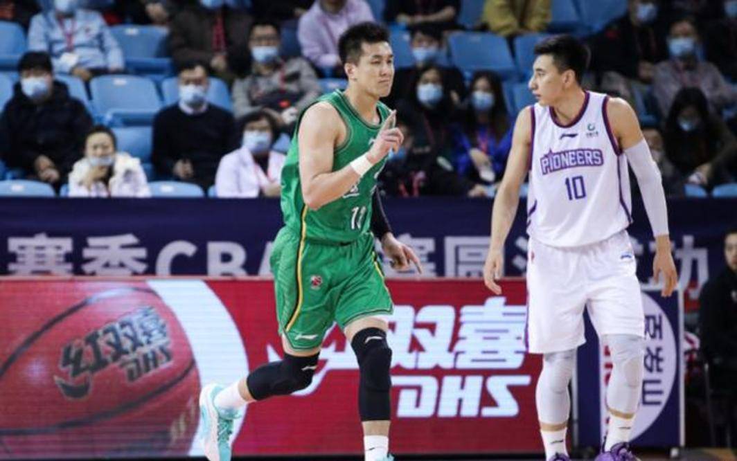 全运决赛重现沈梓捷进南区全明星首发网友为胡金秋鸣不平