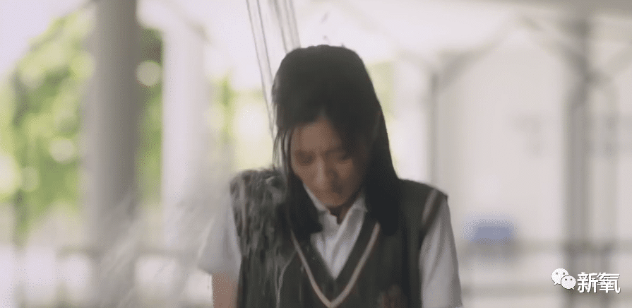 因为|为什么女生们会在不同时代反复爱上花泽类？