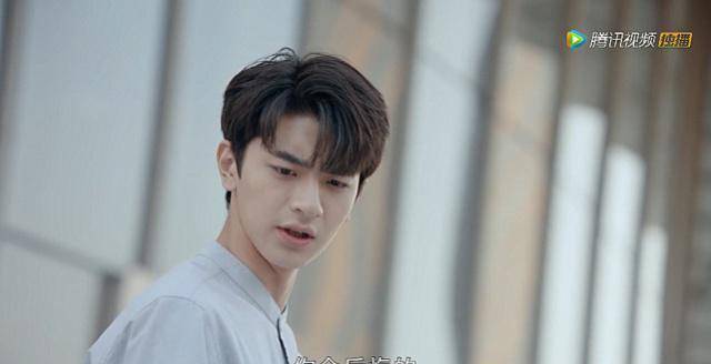 右手|顾末未向妈妈撒娇被无视,还被顾未易坑走玩具车,网友:心疼孩子