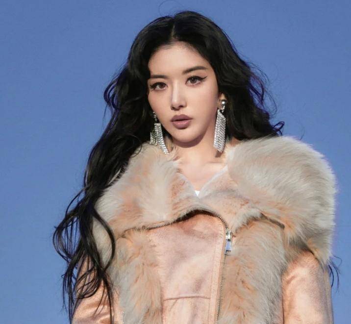 下巴女生常见的7种脸型，这两种脸型的女人都很漂亮，特别是第3种