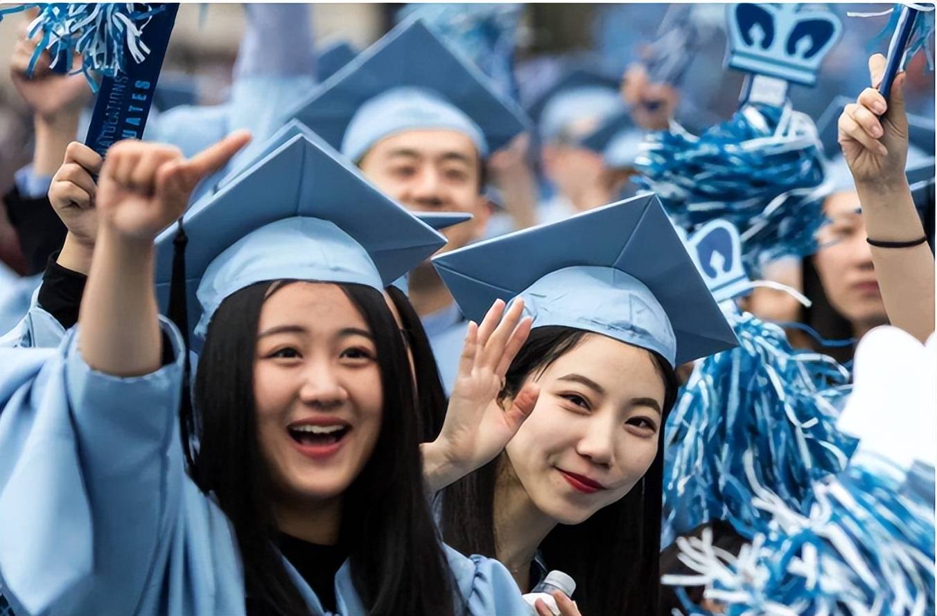 赴英留学生爆料：全班三分之二是中国学生，就连老师也是中国人！