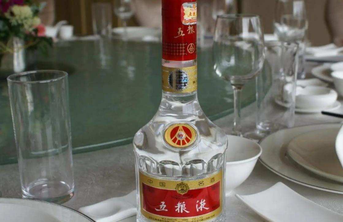 五粮液涨价至1499元？五粮液茅台化真有人买单吗？