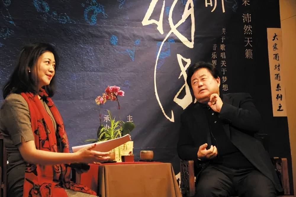 有一次徐沛东 陪着妻子一起去看岳父,看到老人不但身体不好,而且精神