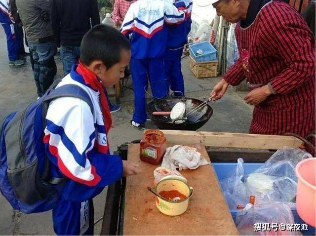 食品|“糊弄式早餐”悄悄蔓延，小学学生经常吃，父母却一点儿也没发觉