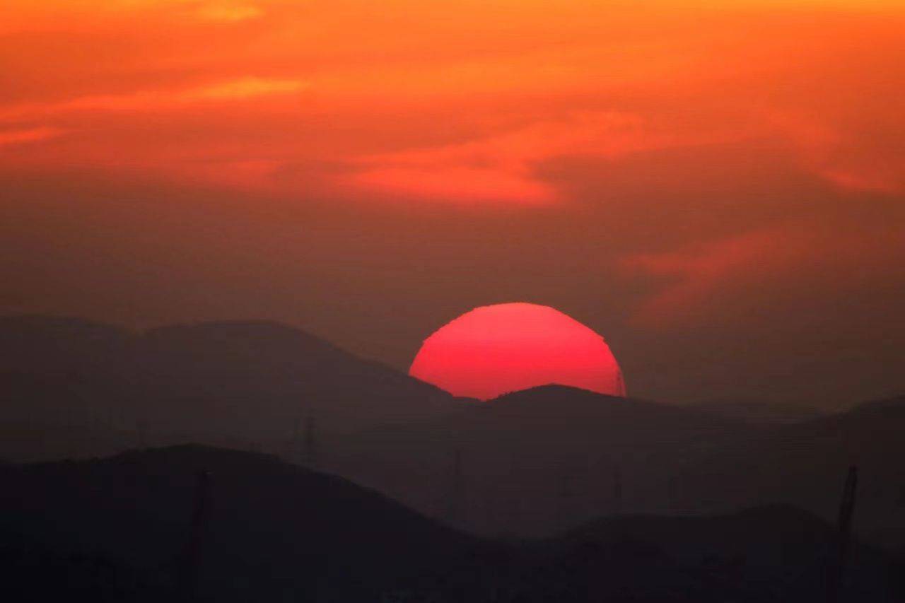 成都落日夕阳的拍摄大法！成都摄影培训告诉你！