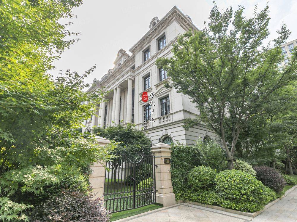 陆家嘴自贸区大师级行政私邸星公馆仅15席法式宫廷独栋