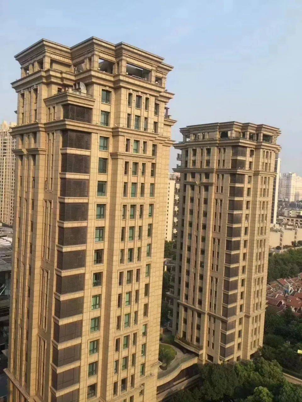 新天地超级豪宅华府天地446平5房1亿301平5房678500万