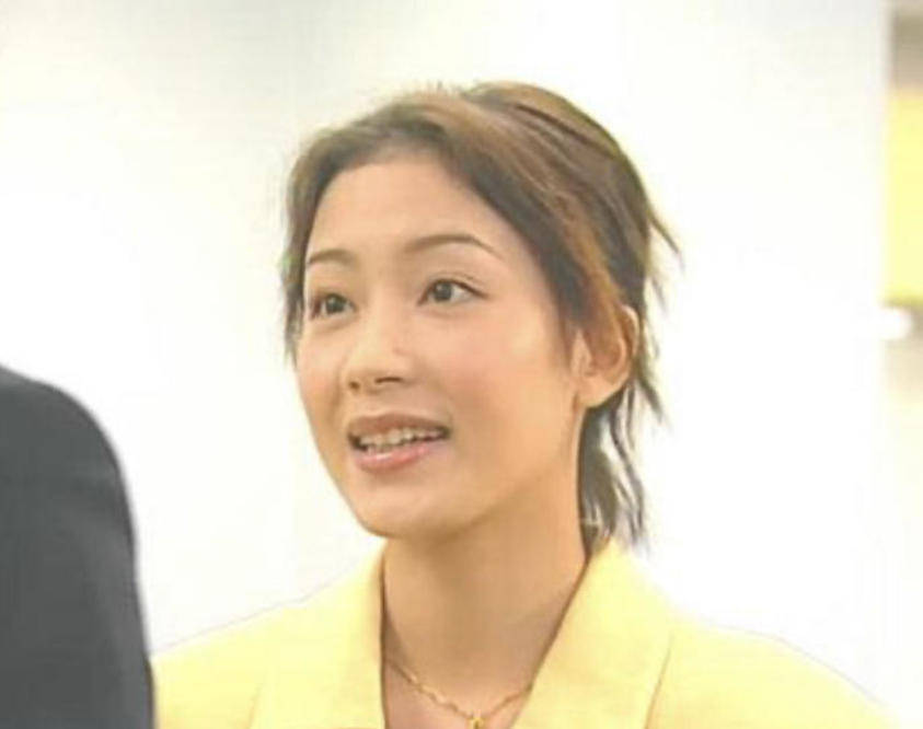 下巴TVB钟爱长脸女星？有人端庄大气，有人造型拉胯变“苦瓜脸”！