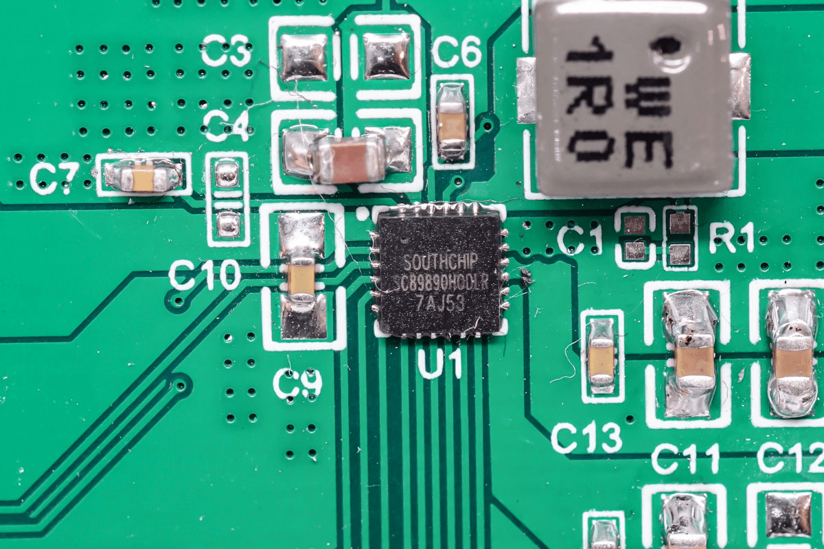 原创持续发力手机快充市场南芯推出5a降压充电芯片单电芯通用