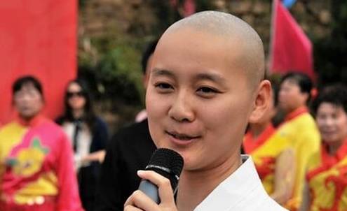 最美尼姑,985毕业却断发出家,年近三十仍不想还俗_生活_释正孝_名牌