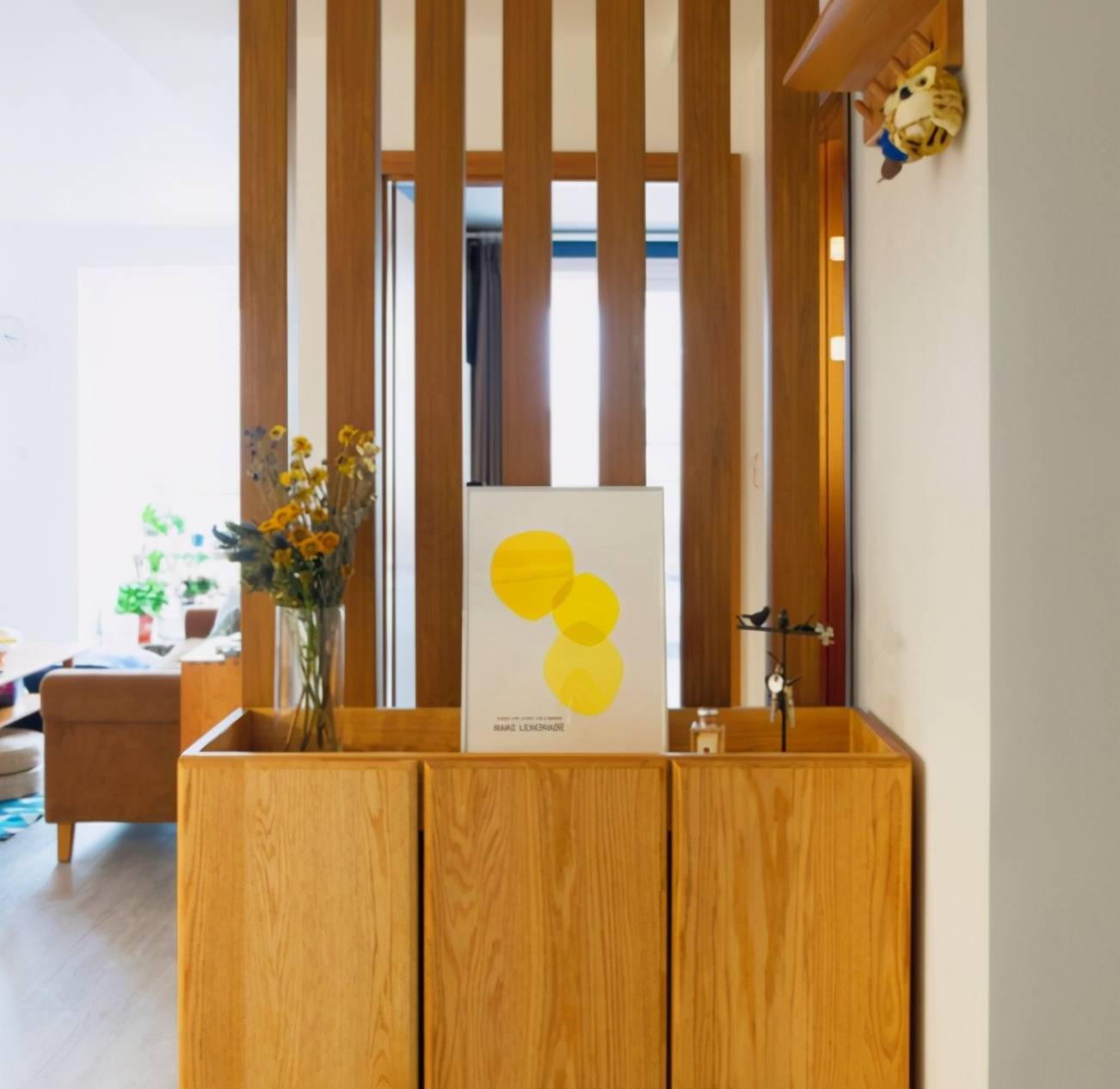 入户无玄关进门就是客厅怎么办4种办法直接造一个玄关出来