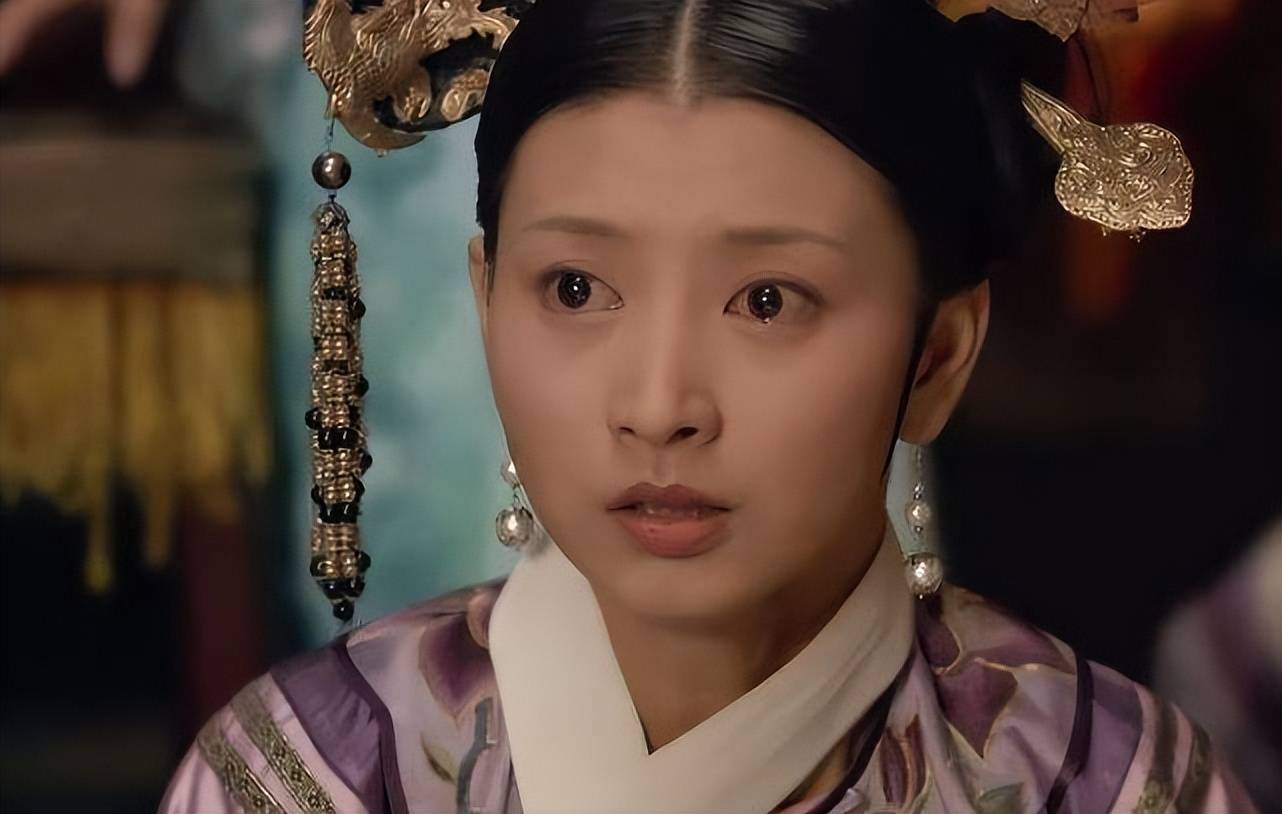 甄嬛传温实初在沈眉庄房间过夜为何宫女太监都不知道