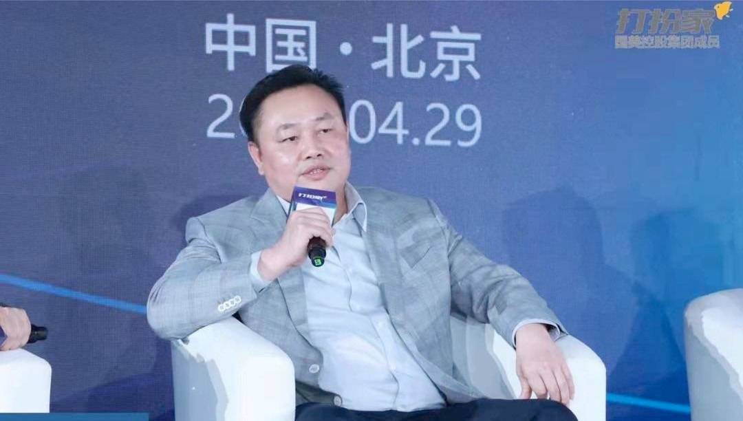 黄光裕执掌国美零售成绩单:收入微涨5.36%,利润还亏44亿-家电圈官网