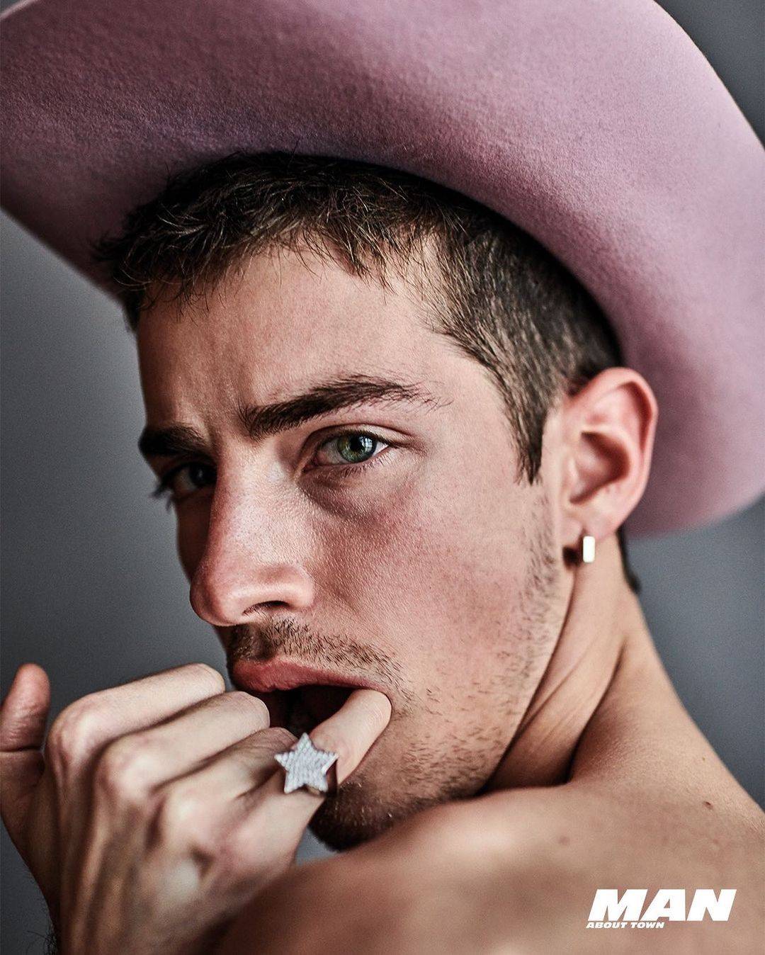 三次转型西班牙天仙网红manurios逆袭性感男孩