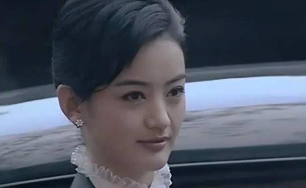 重温《潜伏》：才懂穆晚秋为什么能斗过左蓝和翠萍，成为最大赢家_余则成_琴声_敬中
