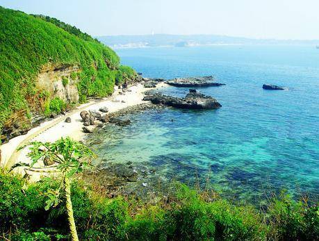 广西最大的海岛，岛上曾经全是难民，如今游客如织