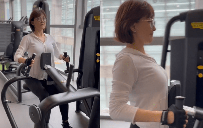 48岁牛莉晒健身视频穿紧身裤秀纤细长腿