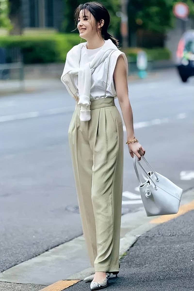 原创春天必穿的烟管裤好看又高级轻松显瘦5公斤