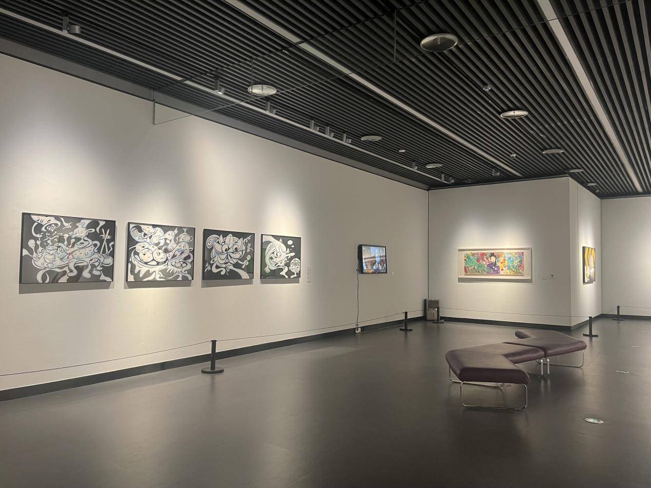 宜兴史上第一场大型当代艺术群展亮相宜兴市美术馆