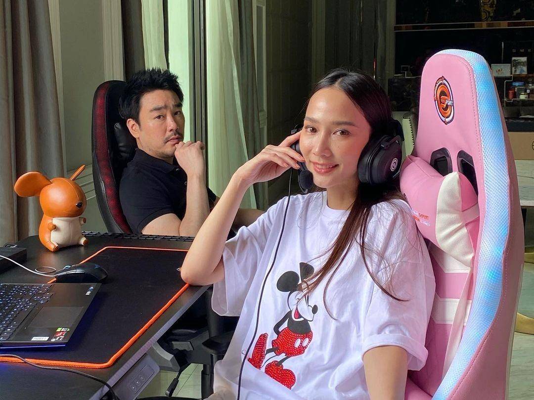 泰星aump:与男友很久没有见面了,再不出来工作,钱就用光了_活动_pae