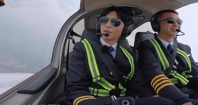 原创王教官不识李承铉路人甲频频认出张晋滚烫哥哥真实人气实证