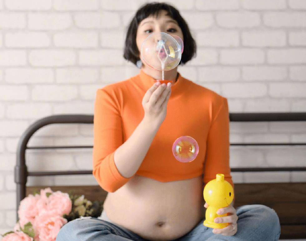 有种"变美"叫谢依霖怀二胎,挺大肚拍写真,近照美出了新高度_感觉_大