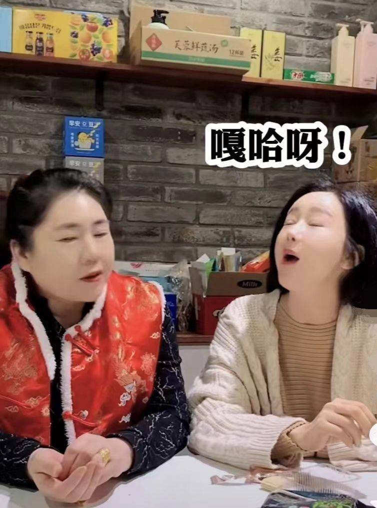 45岁咸素媛分享日常3岁女儿学习中文不想步蔡琳的后尘
