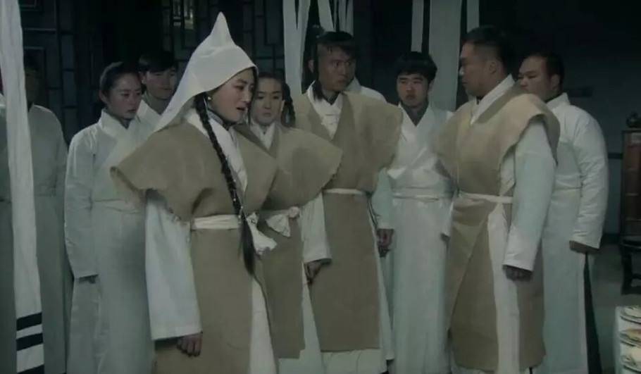 "出了五服不是亲戚",古人常说的五服,究竟是何意思?_丧服_服饰_古代