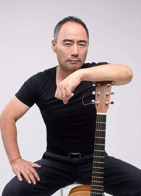 旭日阳刚消亡史草根变明星开始膨胀11年后两人境遇大不同