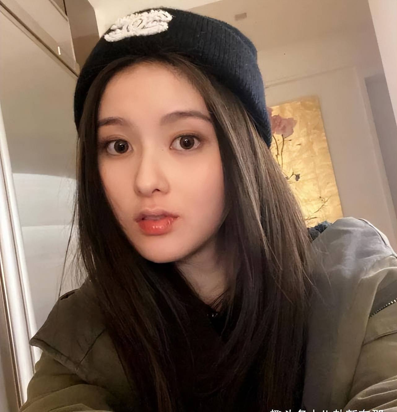 孙芸芸20岁女儿廖思惟健康洋气落落大方真人间富贵花