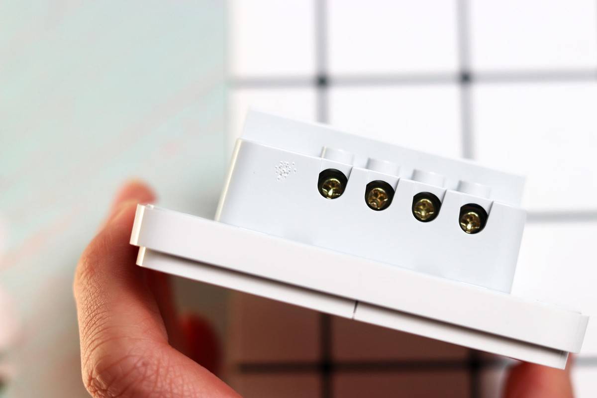 新家装修打造智能家居的最佳选择小米智能开关零火版开箱评测