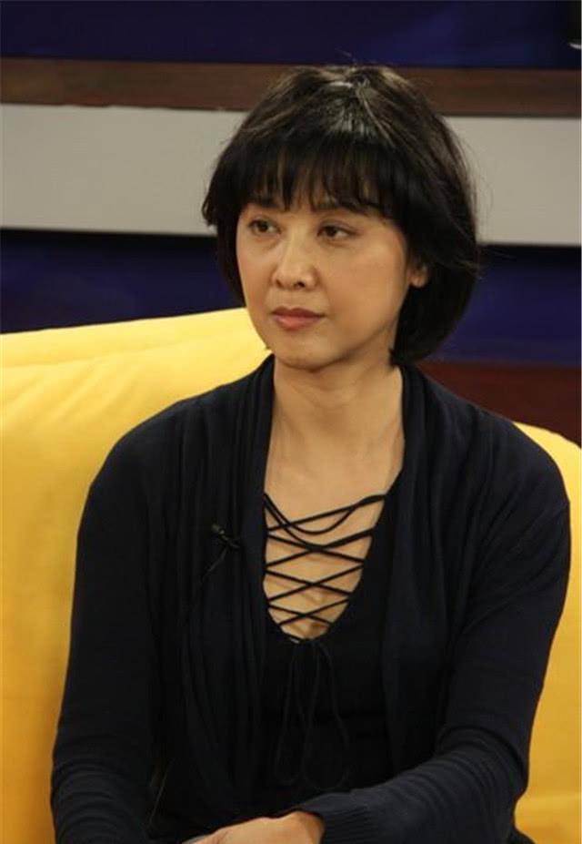 原创女儿国国王朱琳年轻时太漂亮68岁的她如今什么样