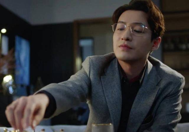 看了《两面派》才知道,周时韫的大哥比他还会撩_周正宪_林尽染_因为