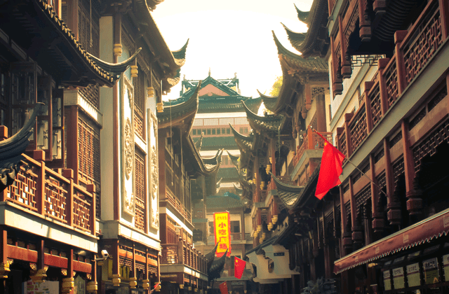 上海有一景点，在外地人眼中它是“香饽饽”，但本地人却很少光顾