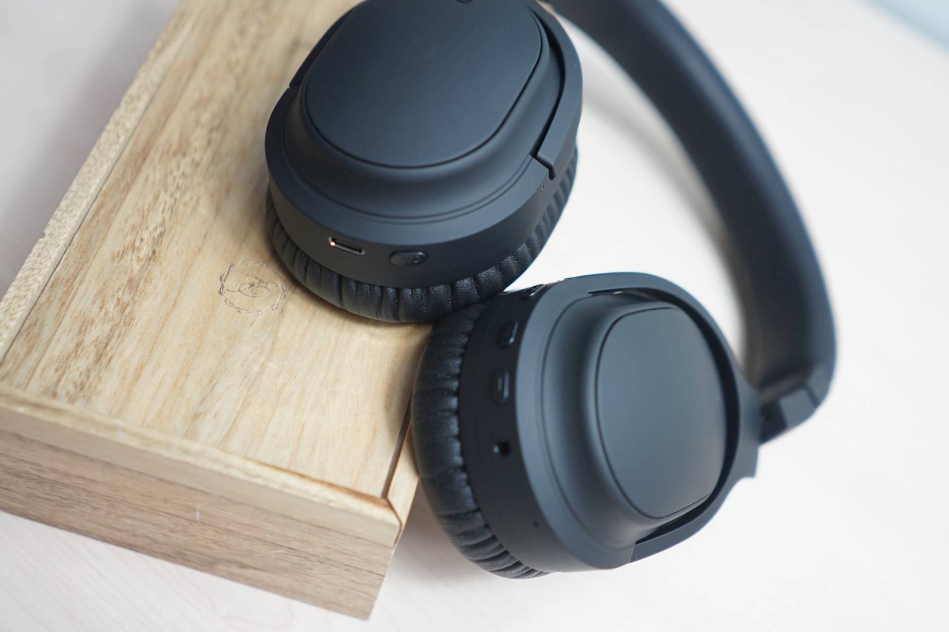 finalagwhp01k主动降噪耳机千元内标杆音质降噪兼具