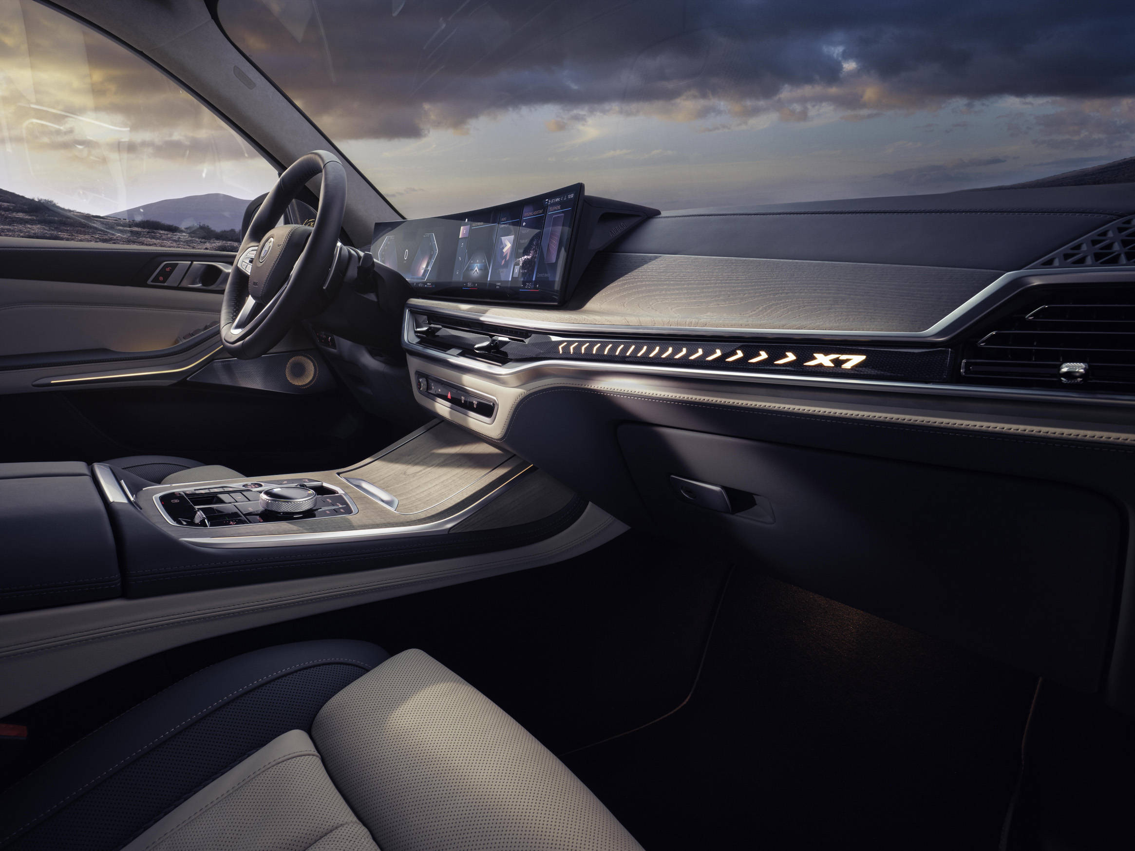 高效动力与自动驾驶辅助相融合,纵情享受智能豪华出行新bmw x7 搭载