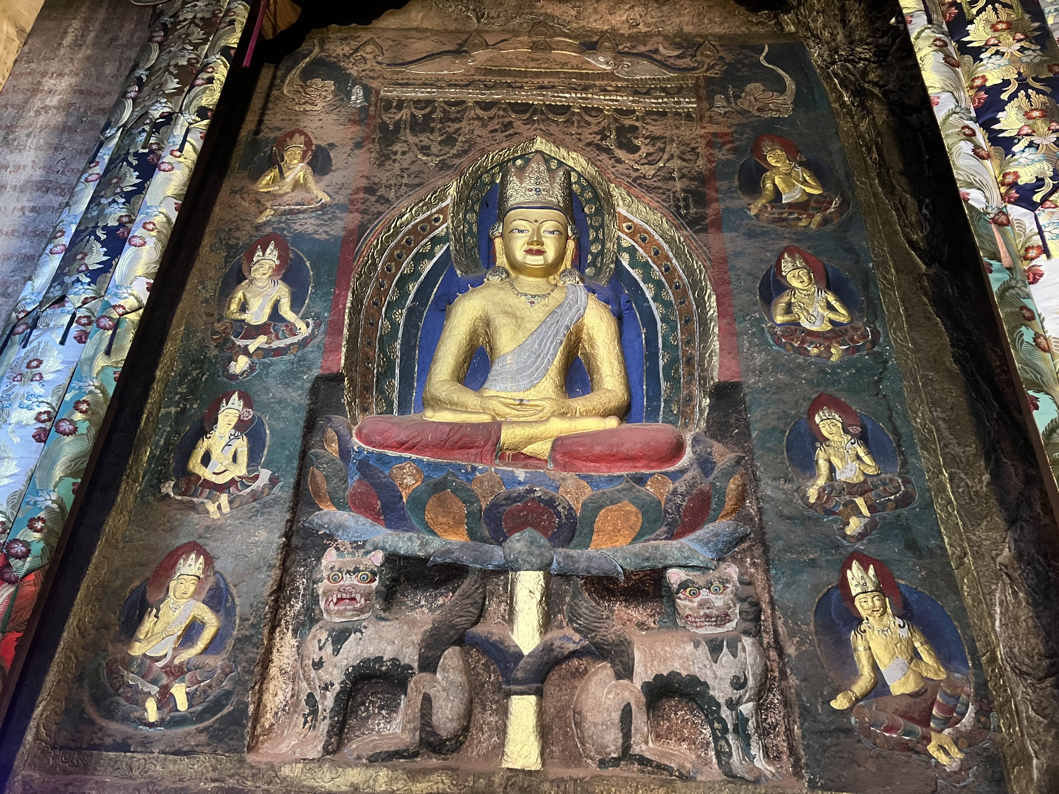 西藏自驾游第22天游察雅香堆古镇与角克寺还有神奇的达仁石刻