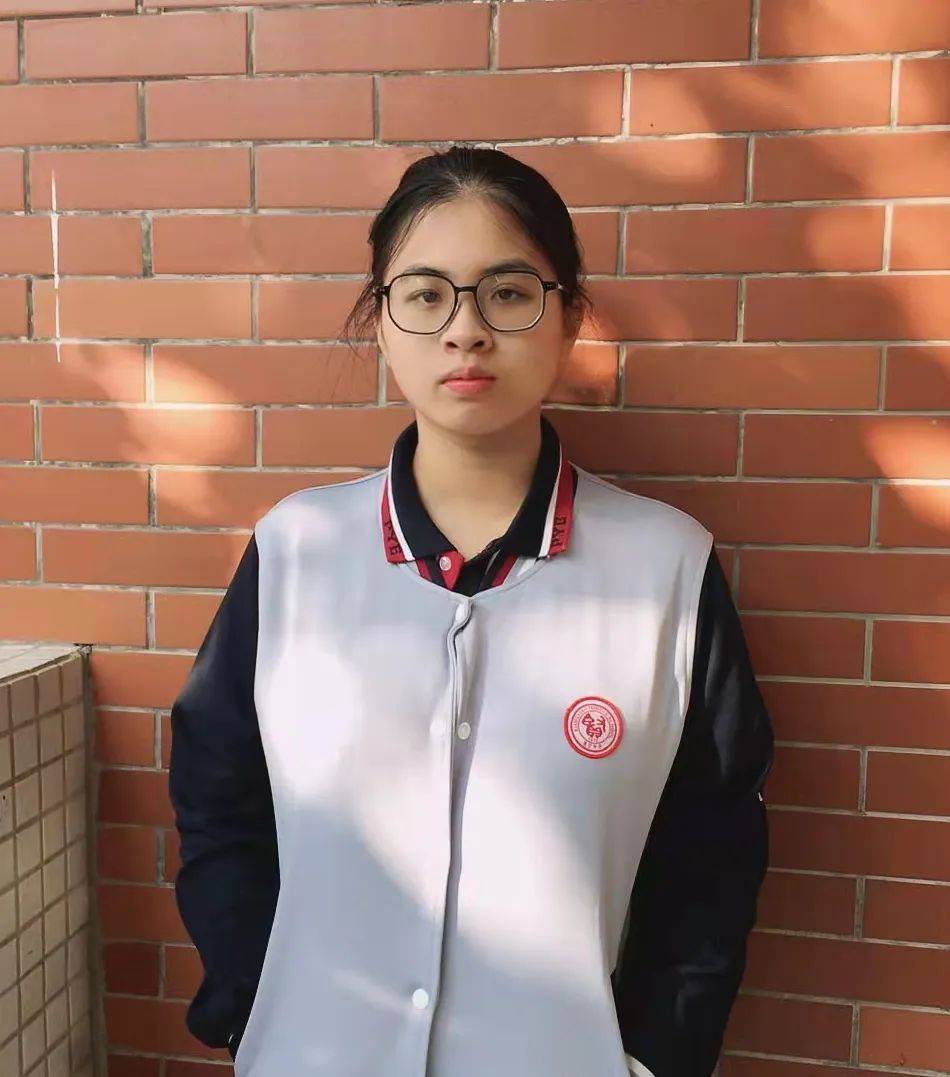 象贤中学国际部优秀学子访谈丰盈高中生活实现梓由人生