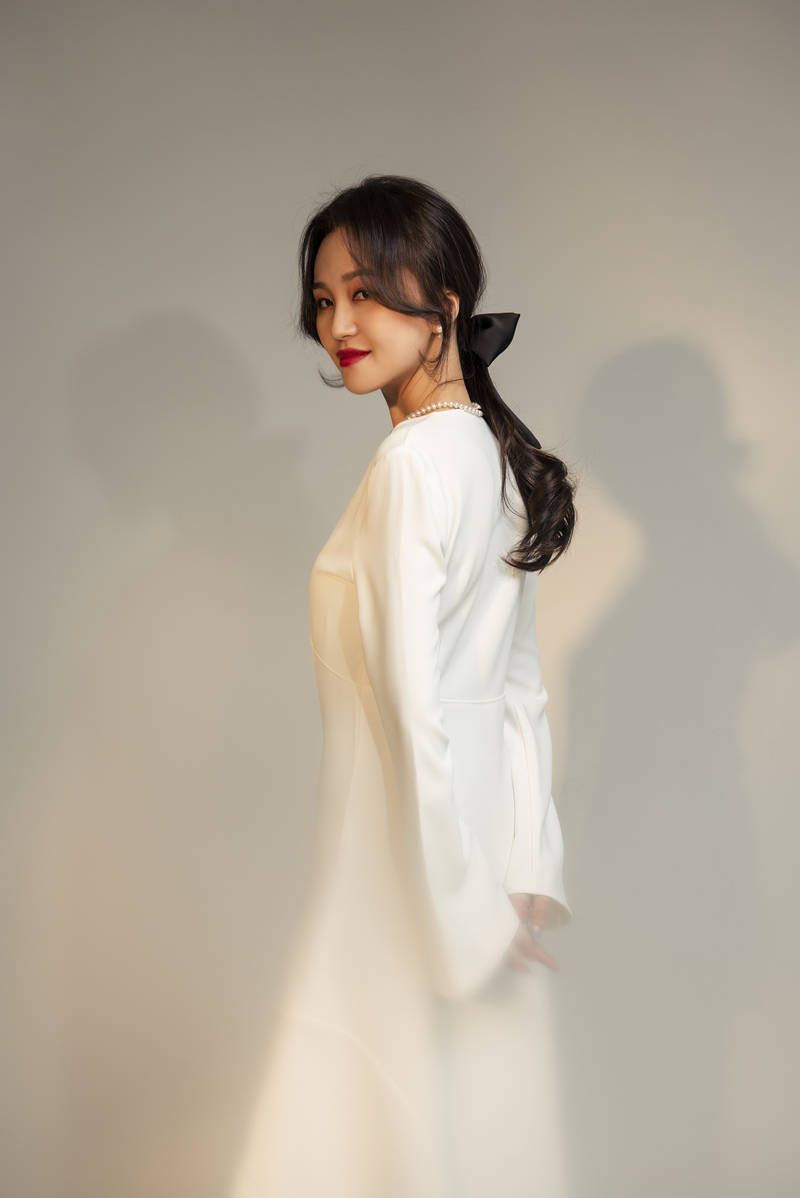 郭露文登《健康博览》封面:从台前到幕后,热爱是一