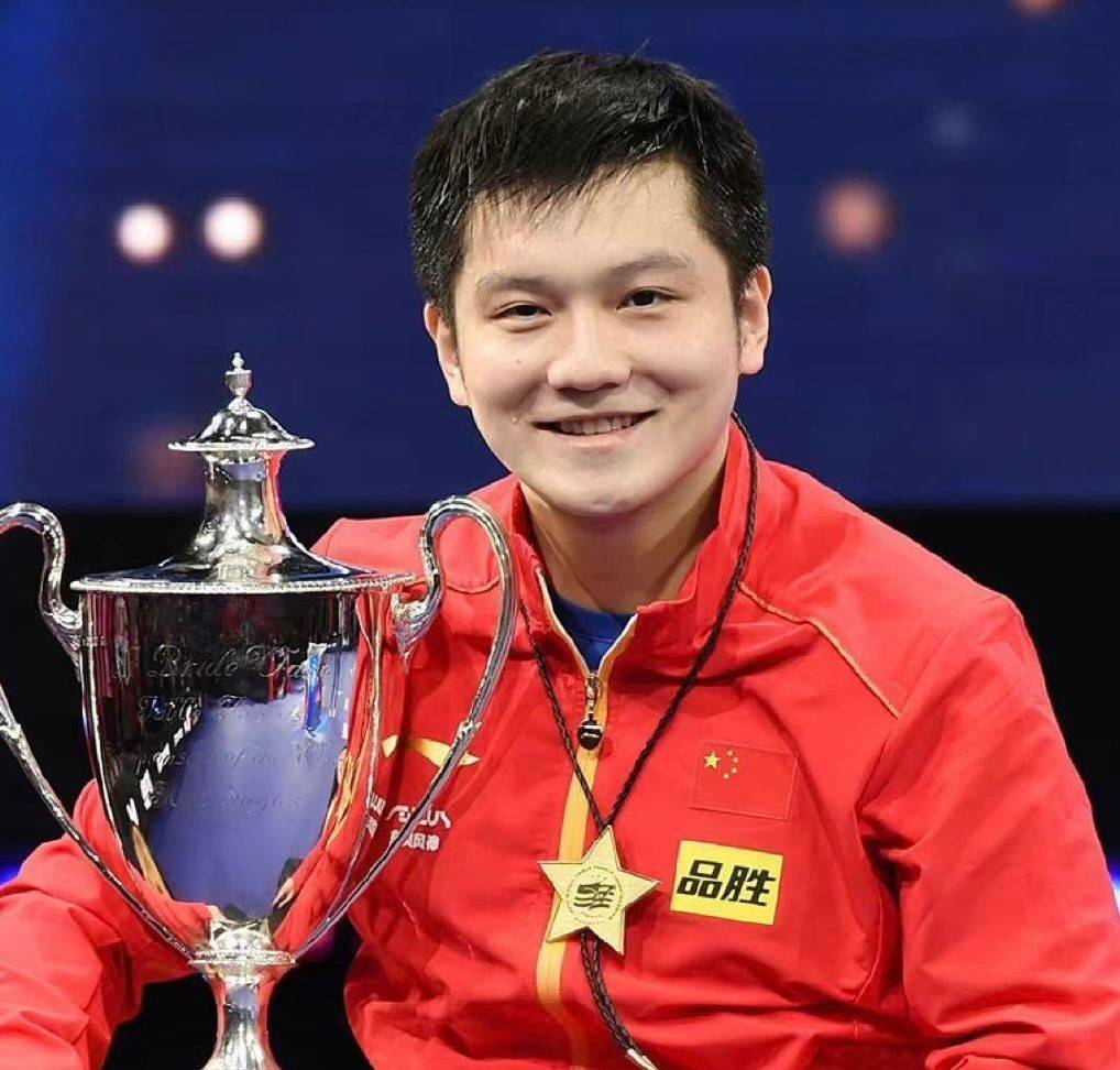 樊振东近况25岁保送上海交大身高1米7体重160斤优质青年