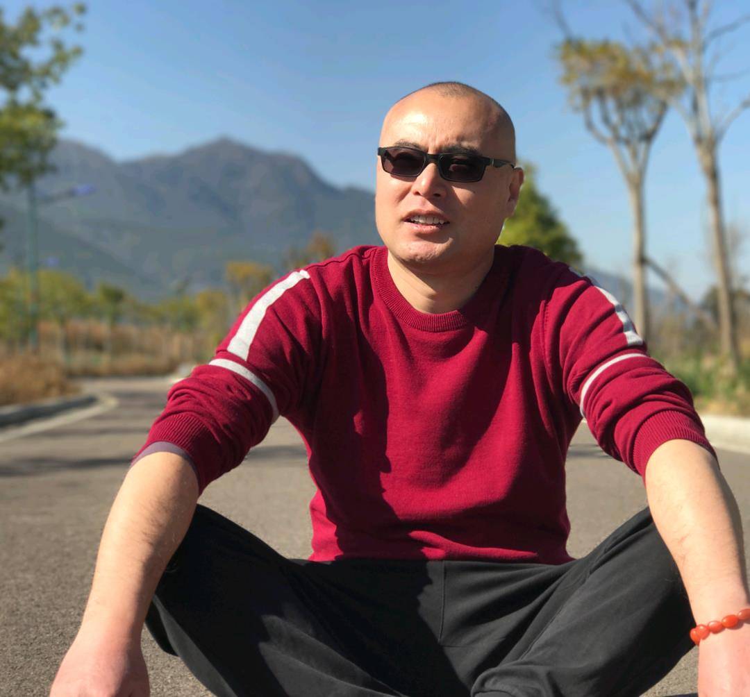 赵小明家庭教育的孩子却变成了社会人才是怎么做到的