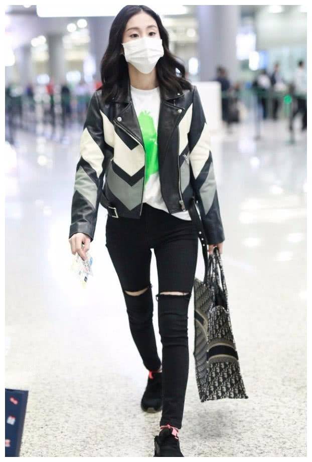 原创张碧晨只因穿了双大筒围靴子大腿细得跟小腿那么粗给跪了