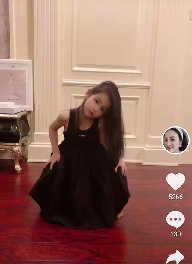 实际上,这一年多至今,杨雨曦的转变或是非常大的