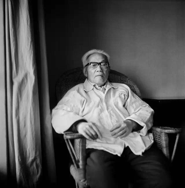 巴金(1904年11月25日—2005年10月17日),原名李尧棠,另有笔名有佩竿