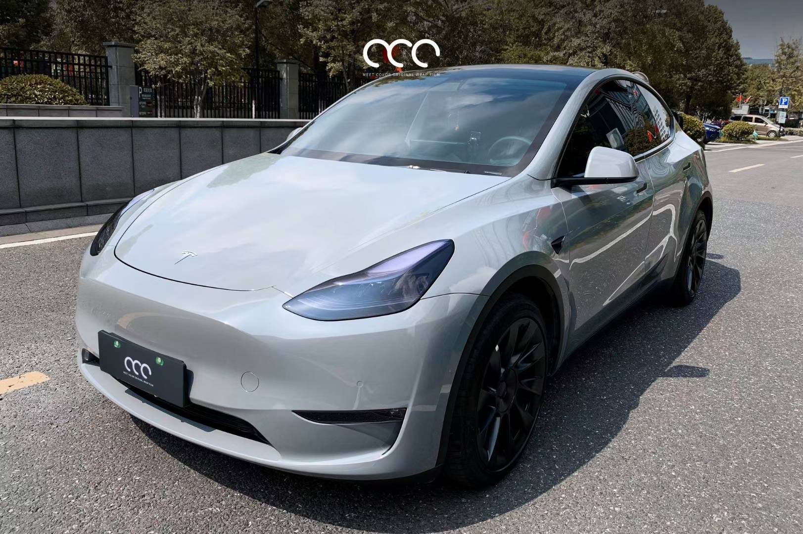 特斯拉modely漫彩改色膜超亮pet纳多灰