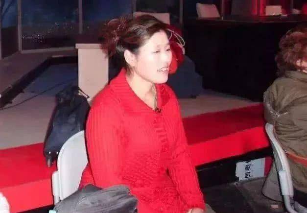 原创大衣嫂容貌大变样曾因化妆太浓被调侃现看上去年轻20岁